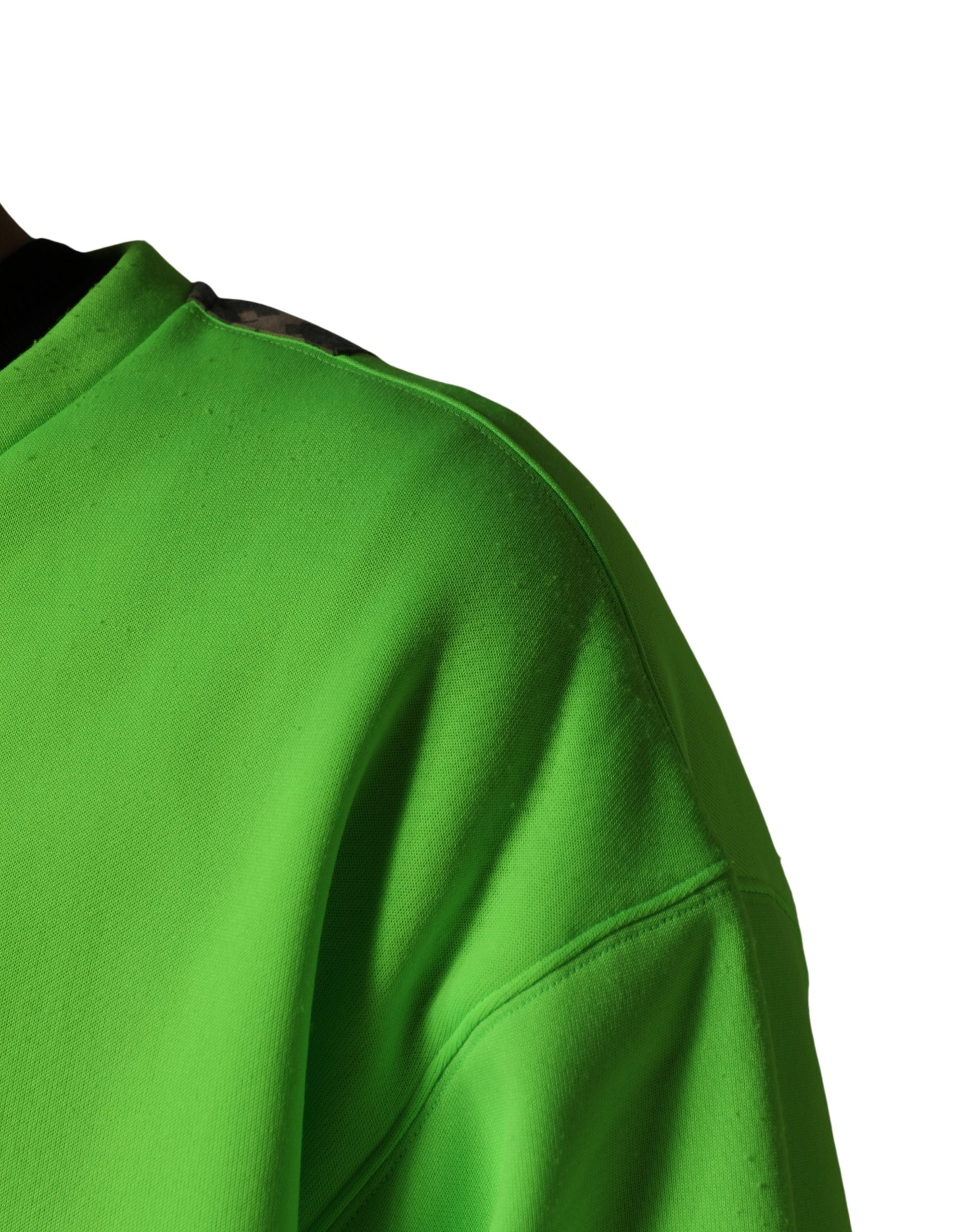 Sweat-shirt homme Dolce & Gabbana en patchwork vert avec motif cœur, style décontracté et tendance.
