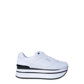 Baskets plateformes Guess en polyester blanc, style moderne et confortable, vues de face avec semelle épaisse.
