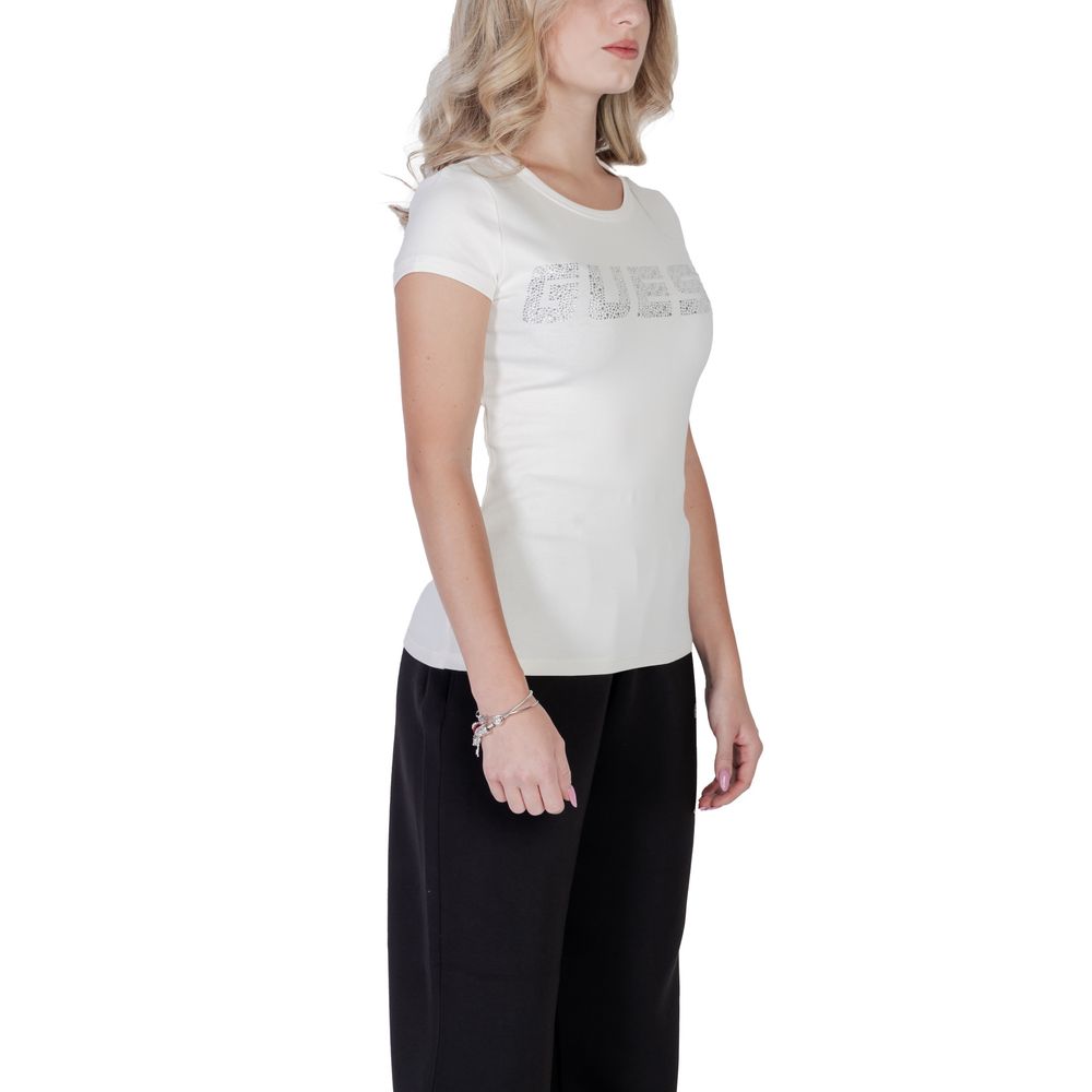 T-shirt blanc Guess Active en coton, coupe ajustée, logo Guess sur la poitrine, parfait pour le sport ou le casual.