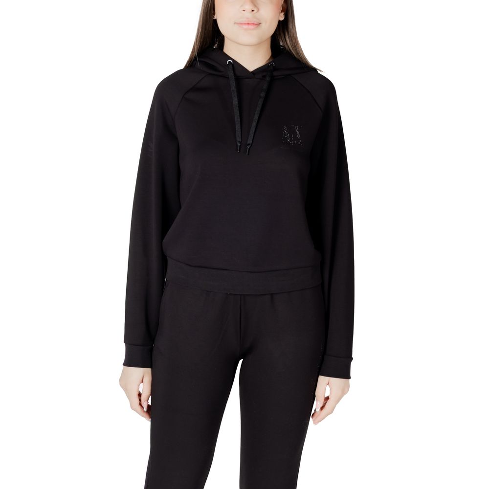 Hoodie noir en viscose de la marque Armani Exchange, modèle décontracté avec capuche et logo discret, porté en style casual.