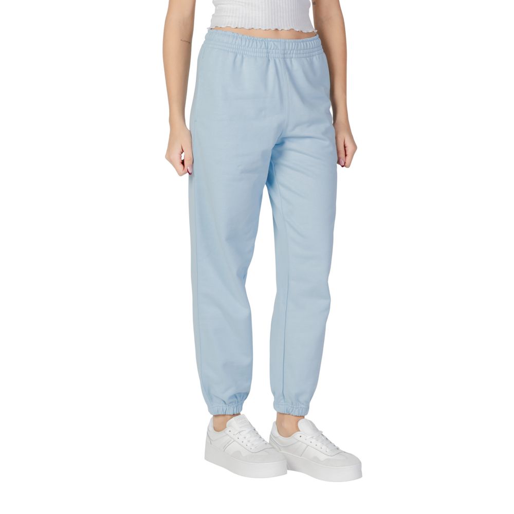 Pantalons de jogging en coton bleu Calvin Klein Jeans, vêtements de sport pour homme, avec logo discret, vue de face.