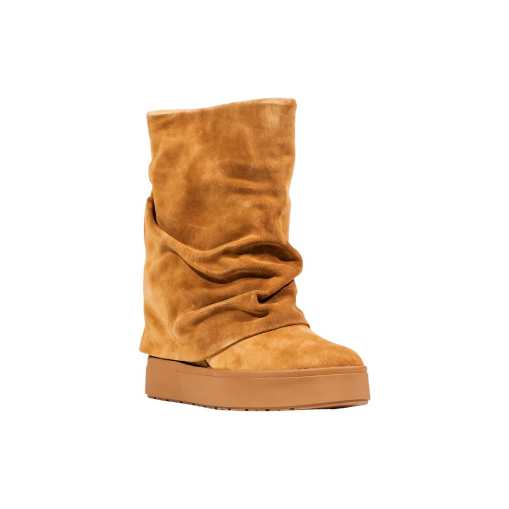 Botines en daim beige Guess pour femme, avec talons et fermeture éclair, style élégant et moderne.