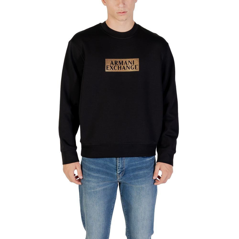 Sweat-shirt bicolore en coton de la marque Armani Exchange, coupe décontractée, détails modernes, porté sur un mannequin.