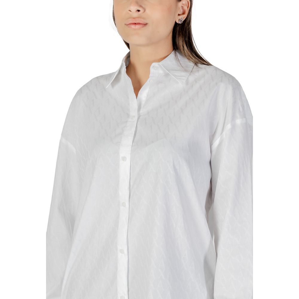 Chemise en coton blanc Armani Exchange, style élégant, avec col et manches longues, idéale pour une tenue sophistiquée.
