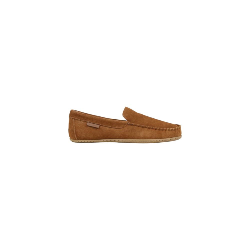 Chaussons en daim marron Ralph Lauren, en cuir souple, avec semelle confortable et design élégant pour homme.