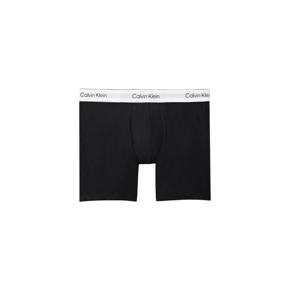Boxers en coton rose de la marque Calvin Klein Underwear, confortables et classiques pour homme.