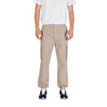 Pantalons cargo en coton marron de Calvin Klein Jeans, style décontracté avec poches latérales, vue de face.