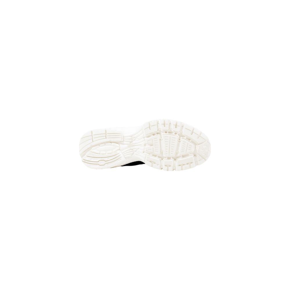 Chaussures de sport bicolores Armani Exchange en polyester, baskets athlétiques élégantes et confortables.