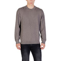 Sweat-shirt gris en polyamide de la marque Armani Exchange, vue de face avec col rond et manches longues.
