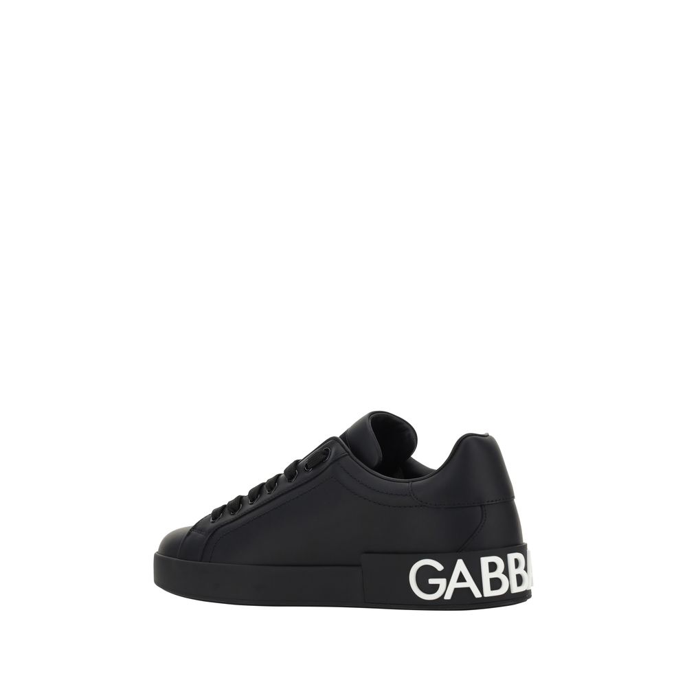 Sneakers noires en cuir de veau Dolce & Gabbana Bos Taurus, style moderne et élégant pour hommes.