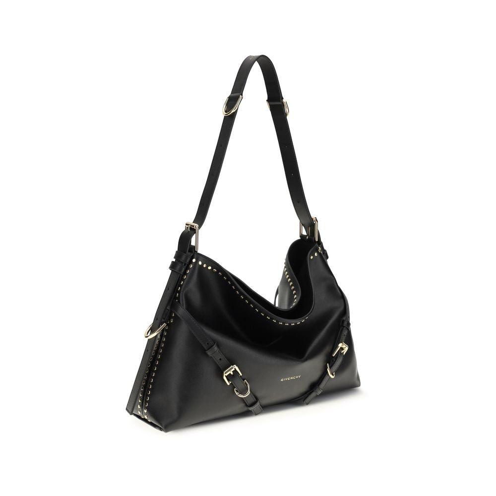 Sac à épaule Givenchy Bos Taurus en cuir de veau noir, élégant et sophistiqué, avec détails raffinés et finition de haute qualité.