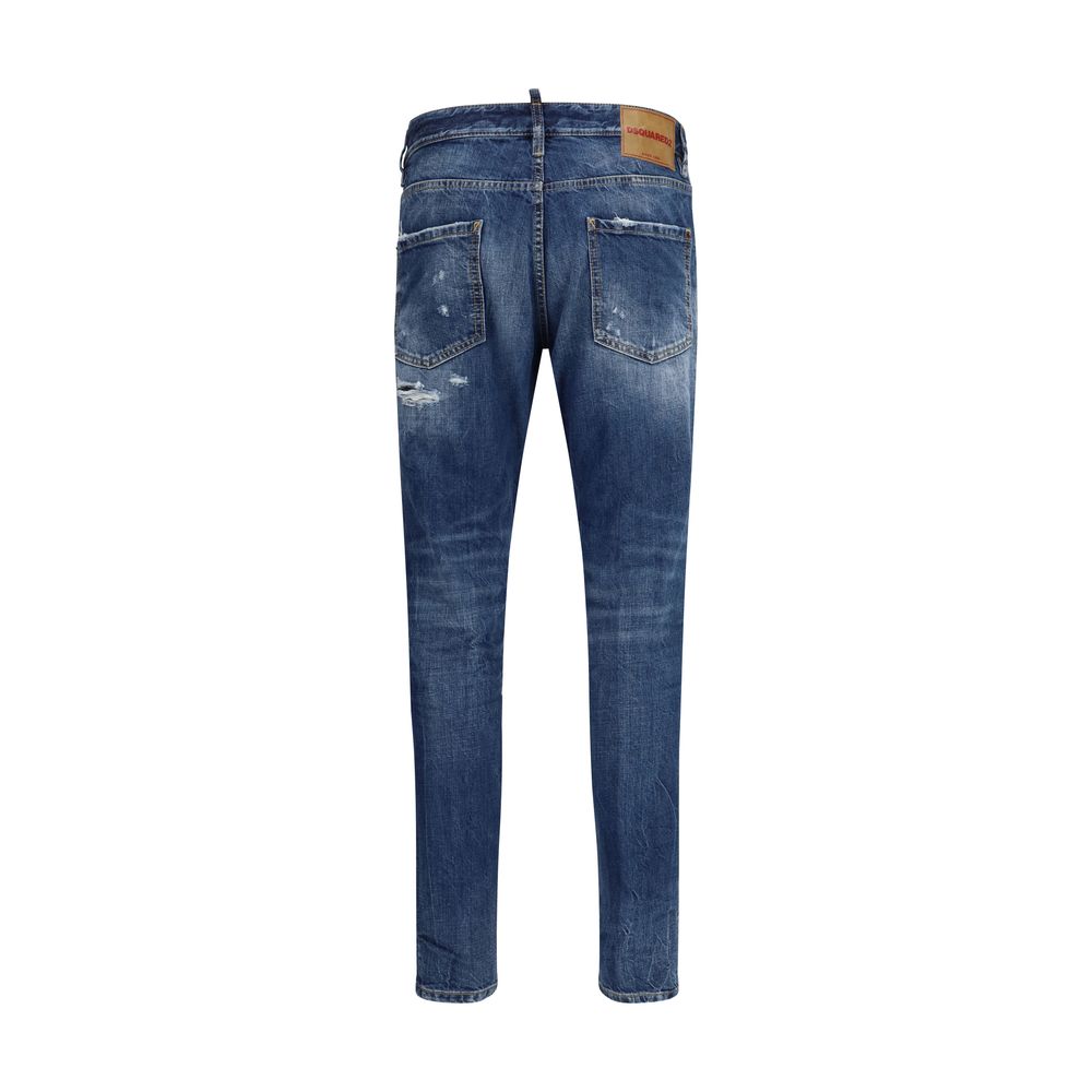 Jeans slim en coton bleu Dsquared², coupe ajustée, avec détails classiques visibles sur l'image.