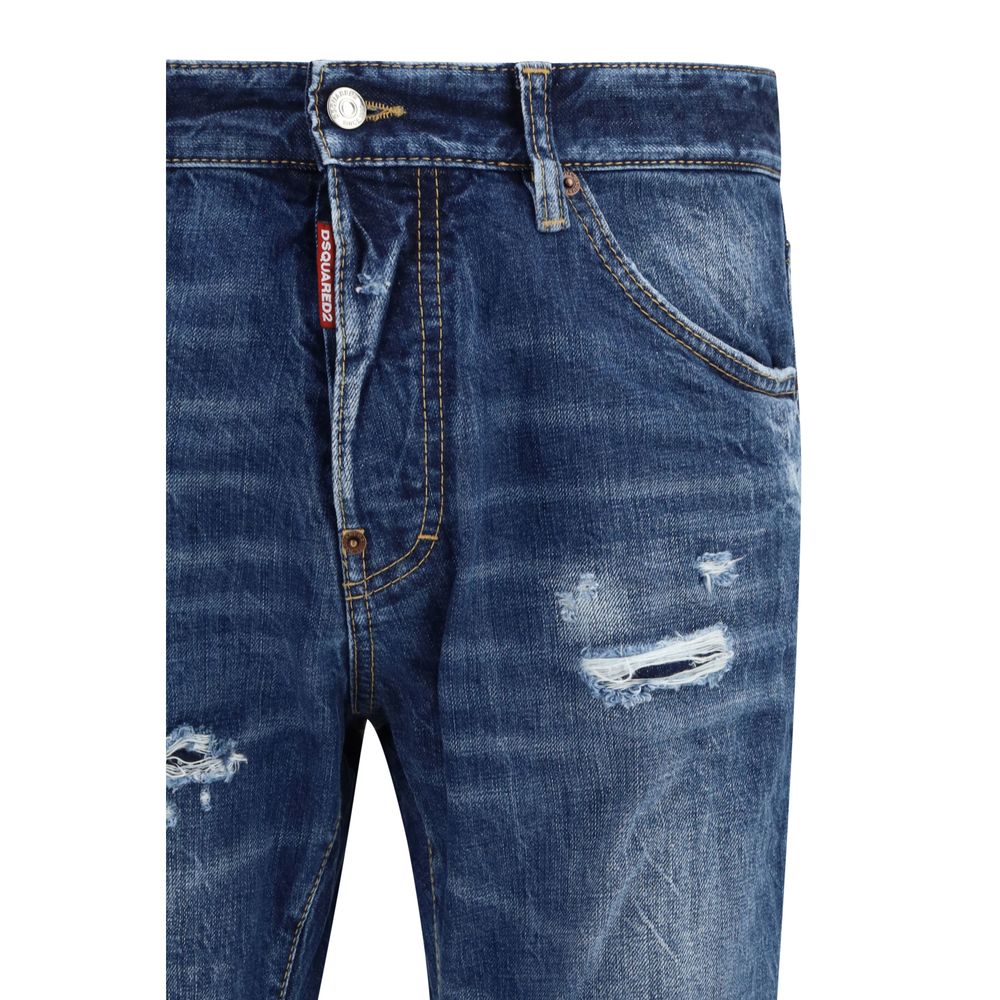 Jeans slim en coton bleu Dsquared², coupe ajustée, détails classiques, porté sur un mannequin.