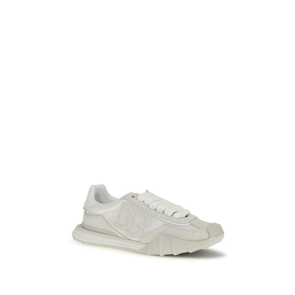 Chaussures de sport blanches Dolce & Gabbana Bos Taurus en cuir de veau, baskets athlétiques élégantes pour homme.