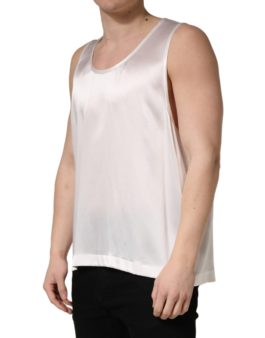 T-shirt sans manches en satin blanc en polyester de Dolce & Gabbana, vue de face, détails élégants et finition soignée.