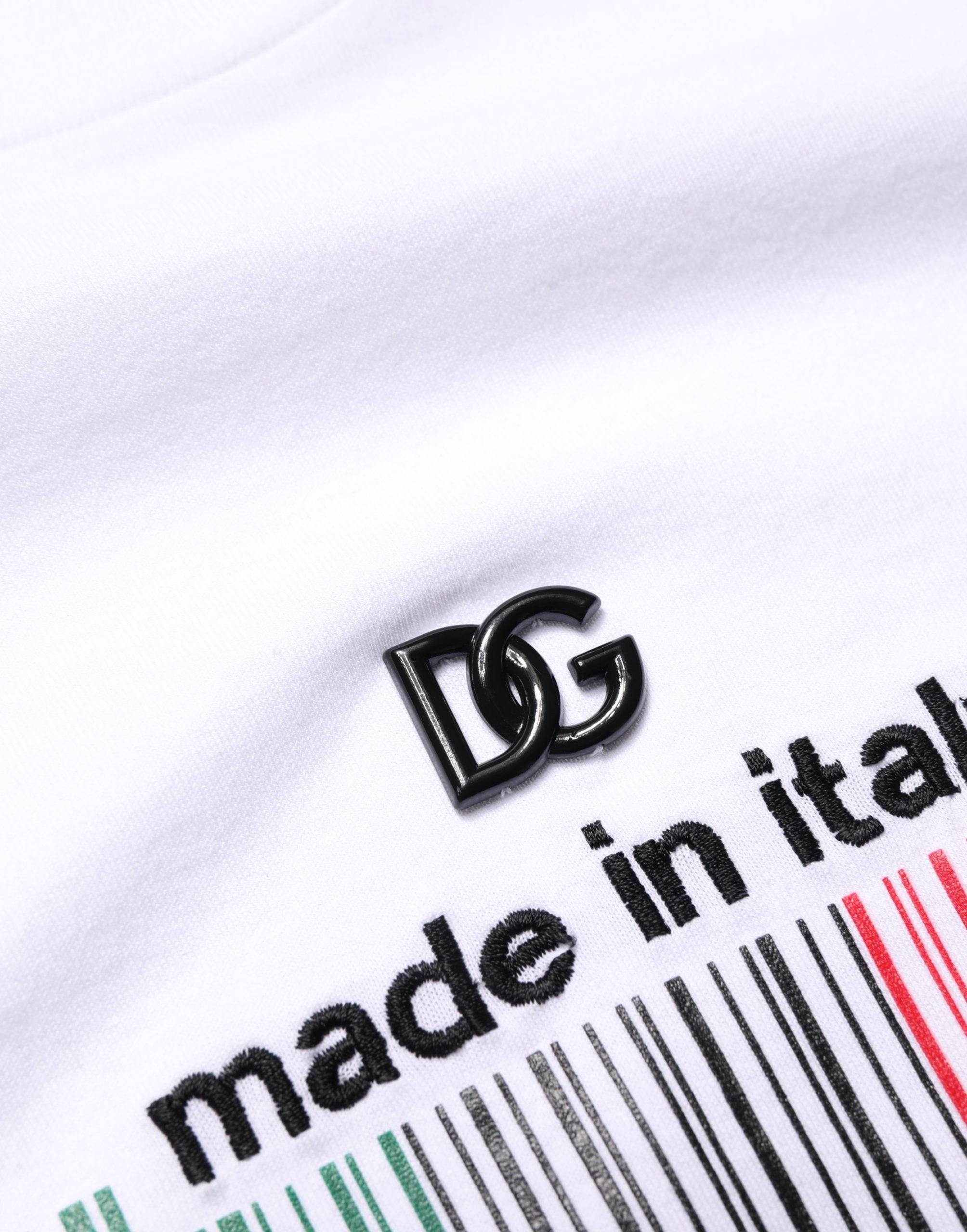 T-shirt blanc pour homme Dolce & Gabbana en coton avec motif code-barres, col ras du cou, vue de face.