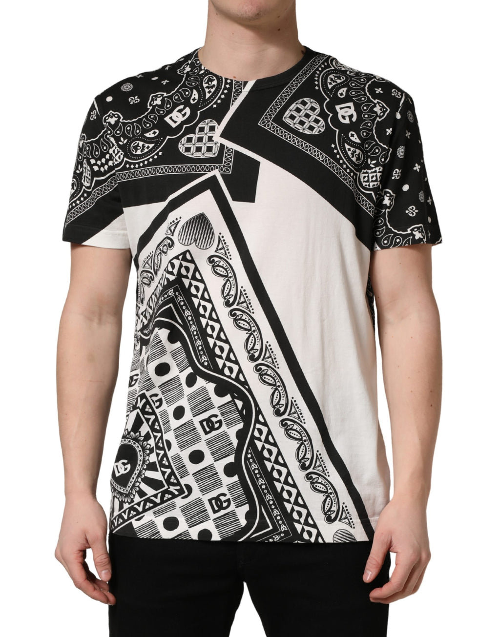 T-shirt Dolce & Gabbana en coton noir et blanc avec col ras du cou et motif bandana, vue de face.