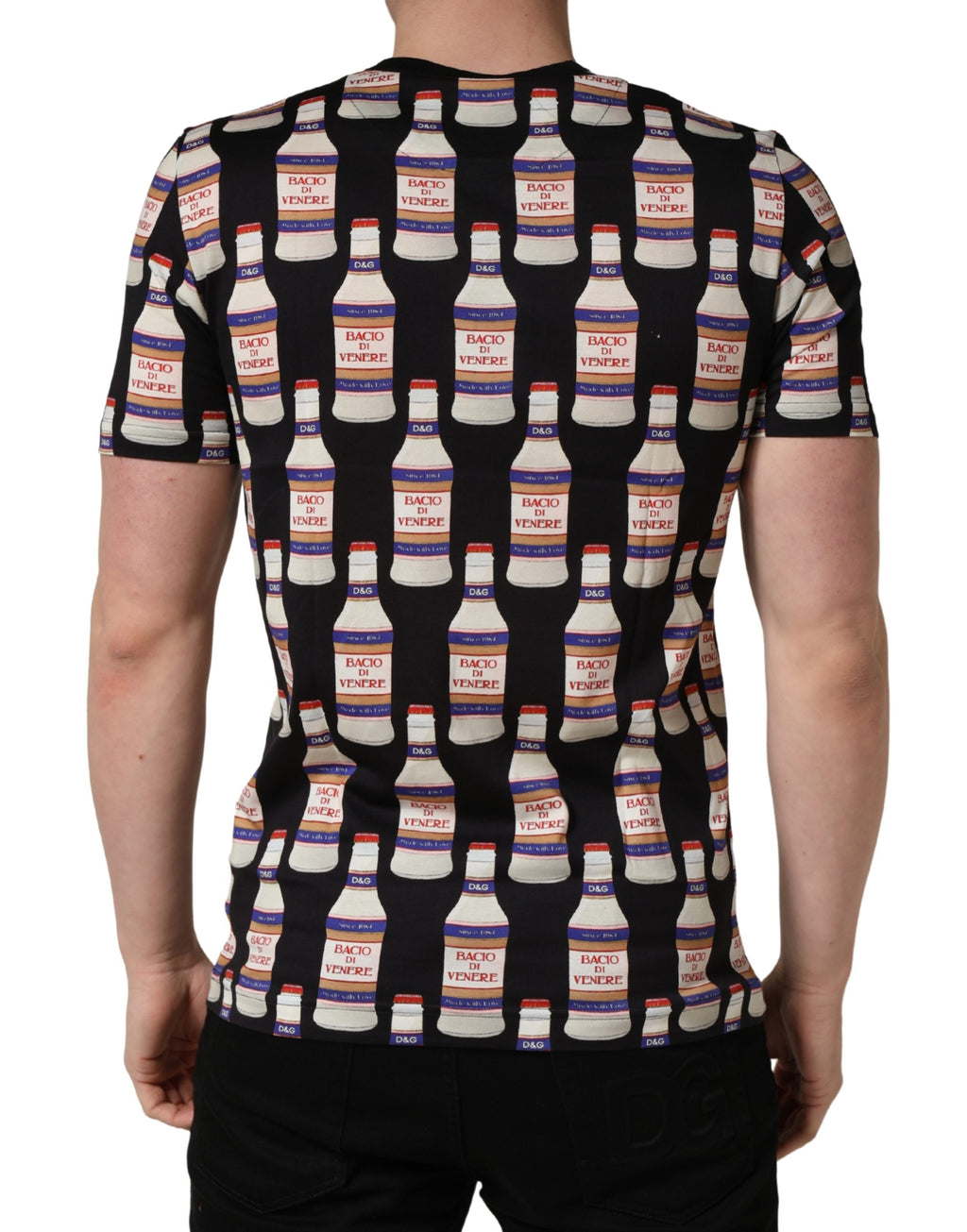T-shirt en coton noir Dolce & Gabbana avec imprimé bouteille, col rond, style décontracté et moderne.