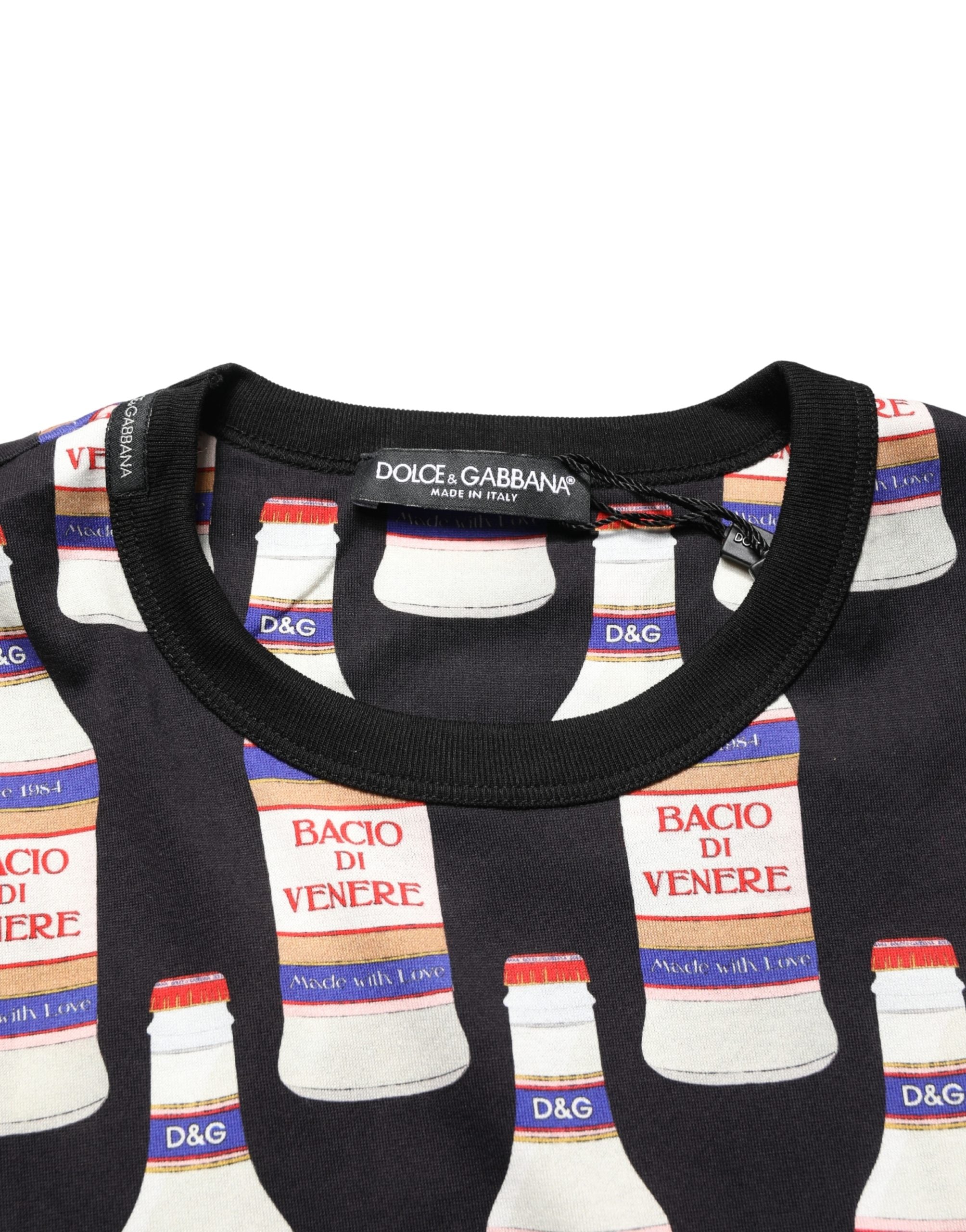 T-shirt en coton noir avec impression de bouteille Dolce & Gabbana, col rond, style décontracté et moderne.