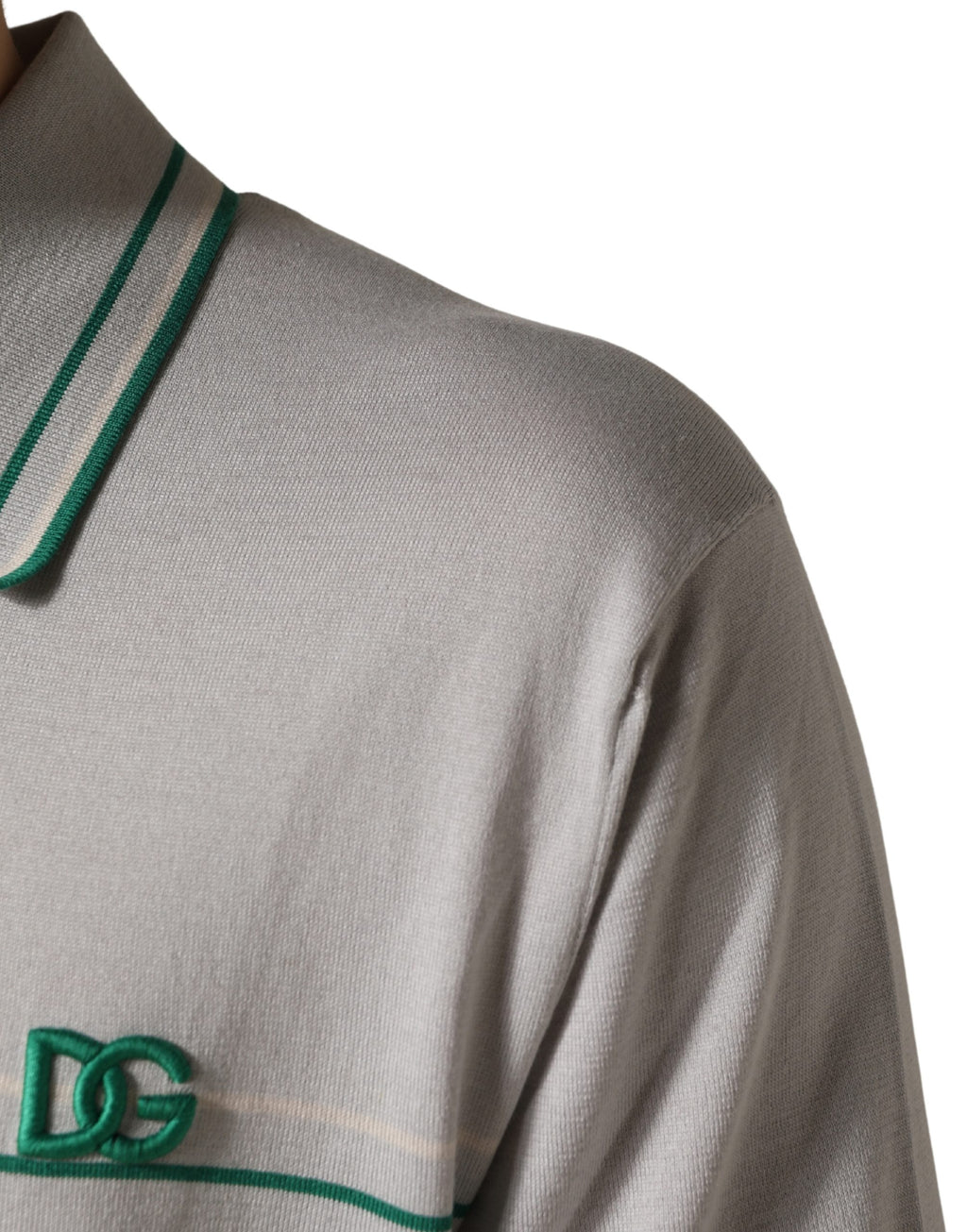 Polo en soie gris et vert à rayures avec logo Dolce & Gabbana, t-shirt élégant pour hommes.