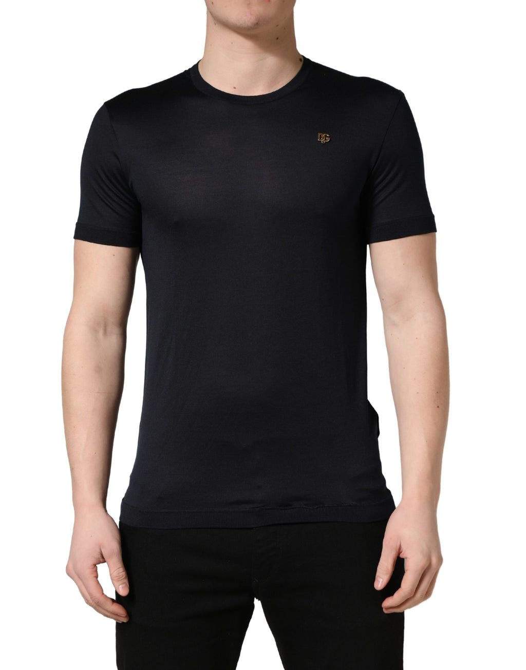 T-shirt homme en soie bleu foncé Dolce & Gabbana avec logo DG, col rond, style décontracté et élégant.