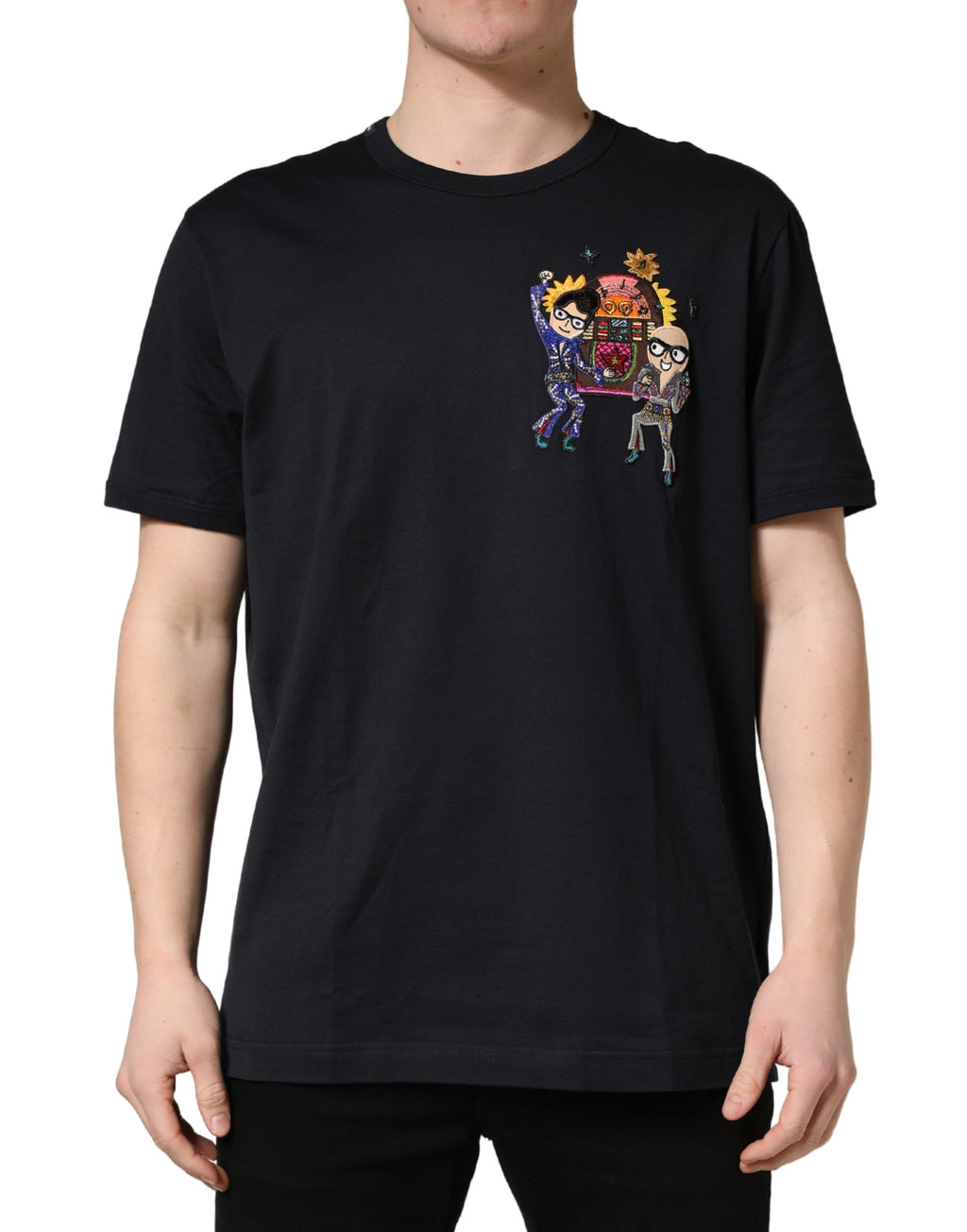T-shirt à col rond noir Dolce & Gabbana avec patch "#DGFAMILY" pour homme, vue de face.