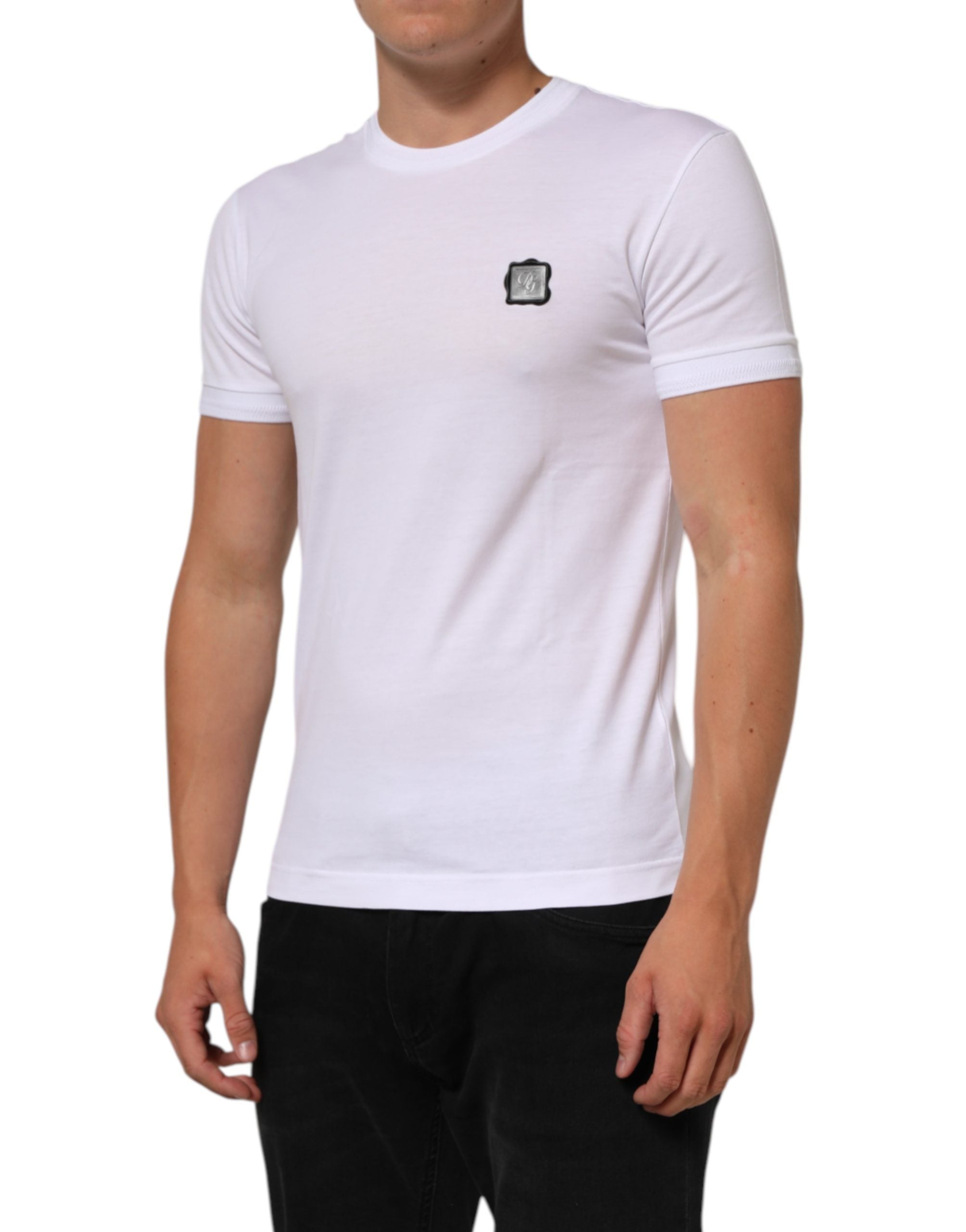T-shirt blanc en coton Dolce & Gabbana avec logo patch sur le col, coupe classique et design élégant.