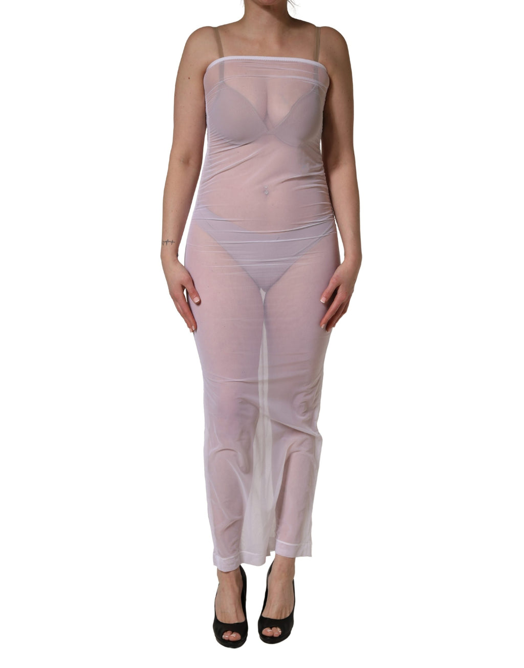 Robe longue en nylon transparent blanche de Dolce & Gabbana, robe moulante et élégante avec un tissu stretch.