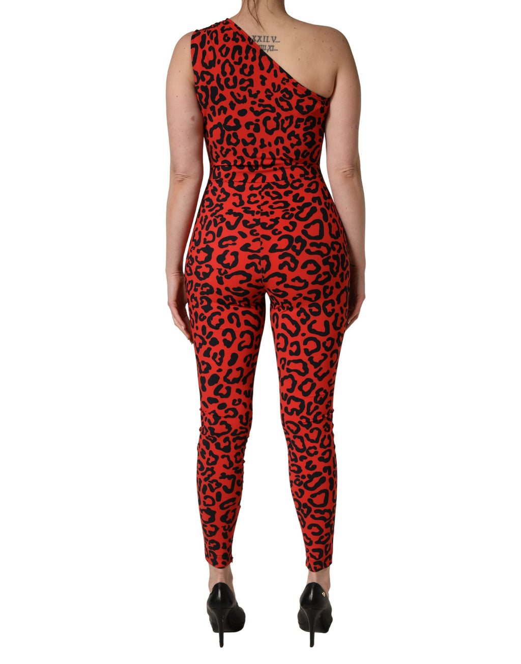 Combinaison en nylon noir et rouge avec motif léopard de Dolce & Gabbana, style élégant et tendance.