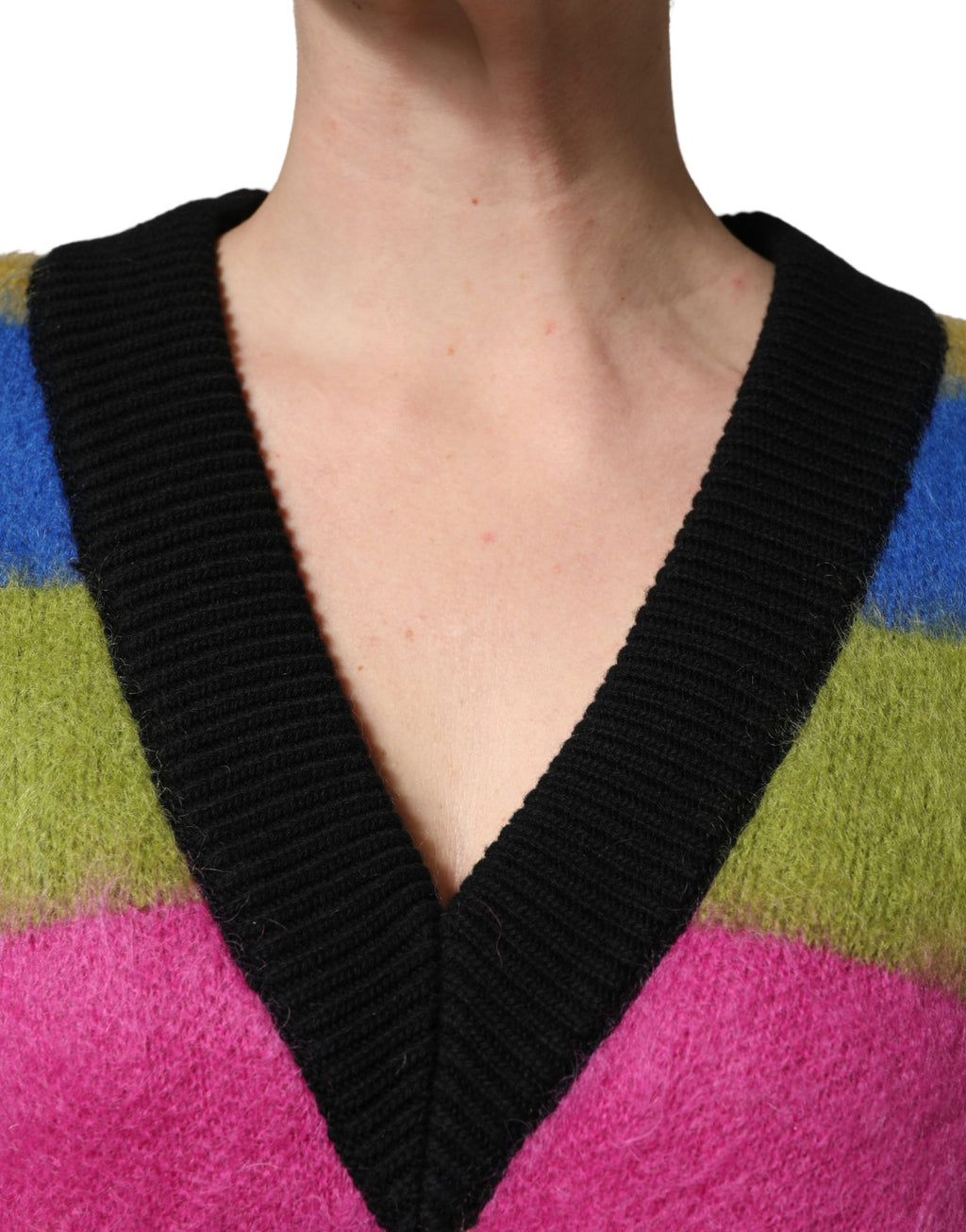 Pull à manches longues Dolce & Gabbana à rayures multicolores, col en V, pull-over tendance en laine.