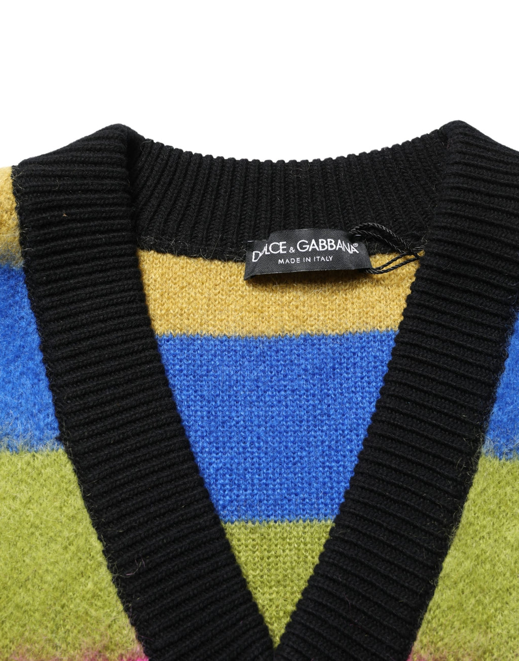 Pull à manches longues Dolce & Gabbana à rayures multicolores avec col en V, en laine douce, pour un style élégant et décontracté.