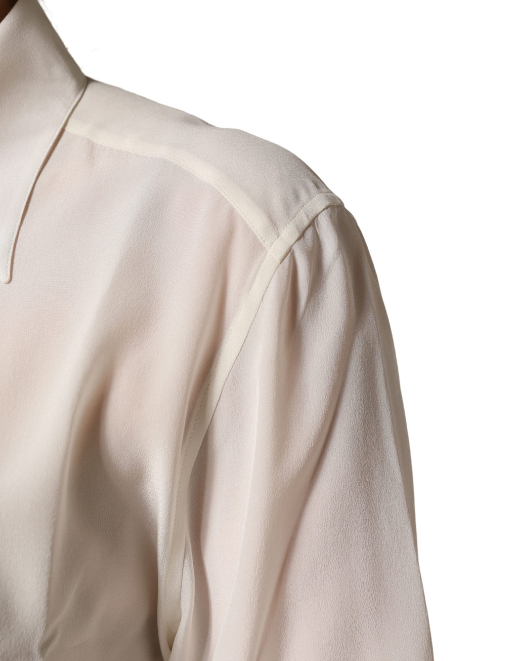 Blouse blanche à col et manches longues de Dolce & Gabbana, élégante chemise pour femme avec détails sophistiqués.