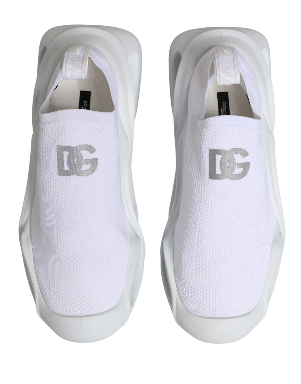 Chaussures sneakers basses blanches Dolce & Gabbana Slip On Wave, style décontracté et moderne, vue de face.