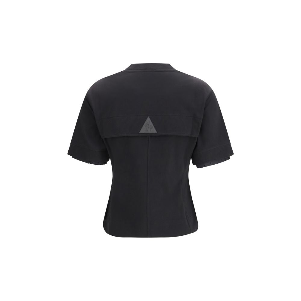 T-shirt en coton noir Moncler Grenoble, coupe classique, sans logo visible, porté sur un mannequin.