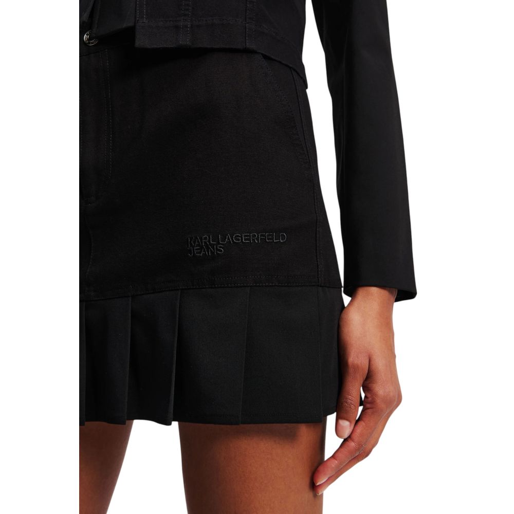Jupe courte en coton noir de Karl Lagerfeld, taille mini, avec une coupe élégante et un style moderne.