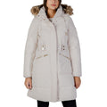 Manteau en polyester Guess crème, coupe élégante, avec col et manches longues, idéal pour un style sophistiqué.