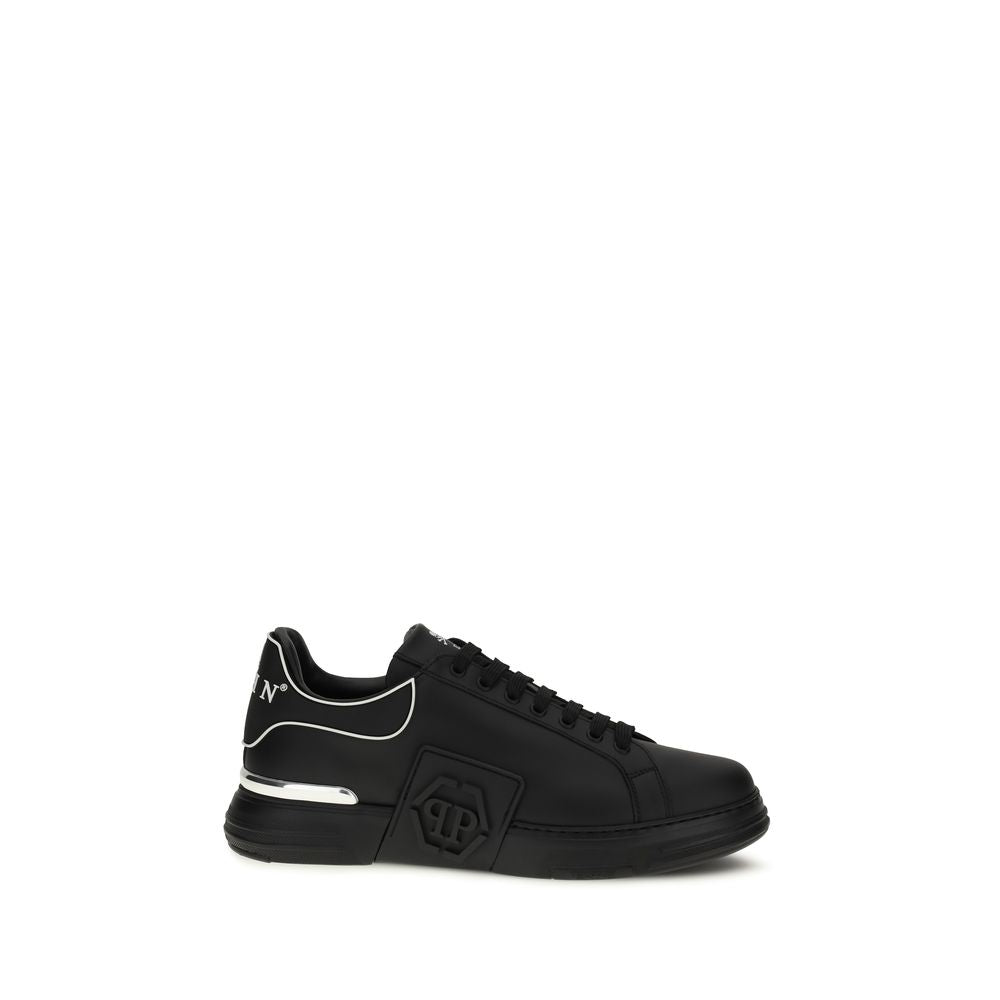Sneakers basses en cuir de veau noir Philipp Plein Bos Taurus avec détails en relief et semelle en caoutchouc.