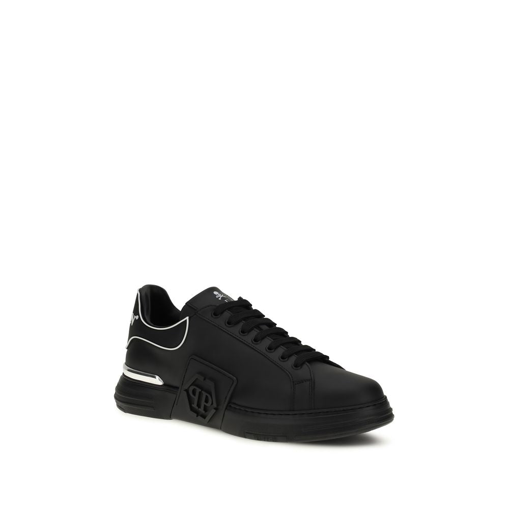 Chaussures basses en cuir de veau noir Philipp Plein Bos Taurus, baskets décontractées pour homme avec design moderne.