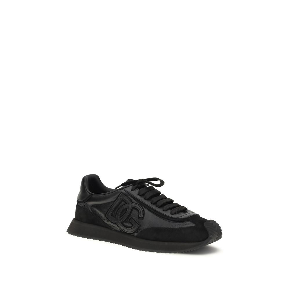 Chaussures de sport Dolce & Gabbana Bos Taurus en cuir de veau noir, baskets athlétiques élégantes et modernes.