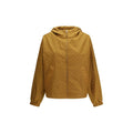 Veste en nylon beige Gucci, coupe classique avec logo Gucci visible, idéale pour un style décontracté et élégant.