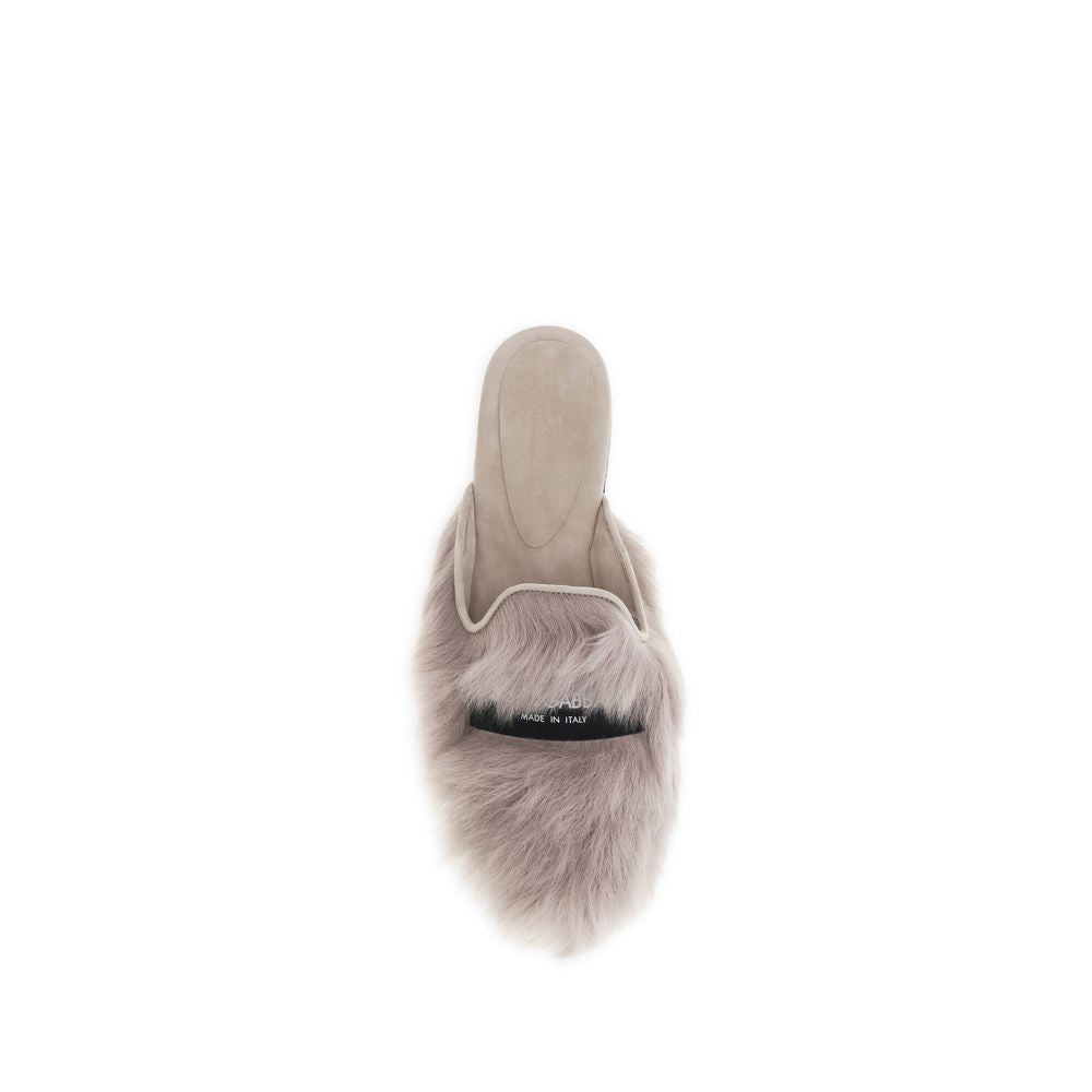 Mules Dolce & Gabbana en laine de mouton gris avec détails en cuir, élégantes et confortables pour femmes.