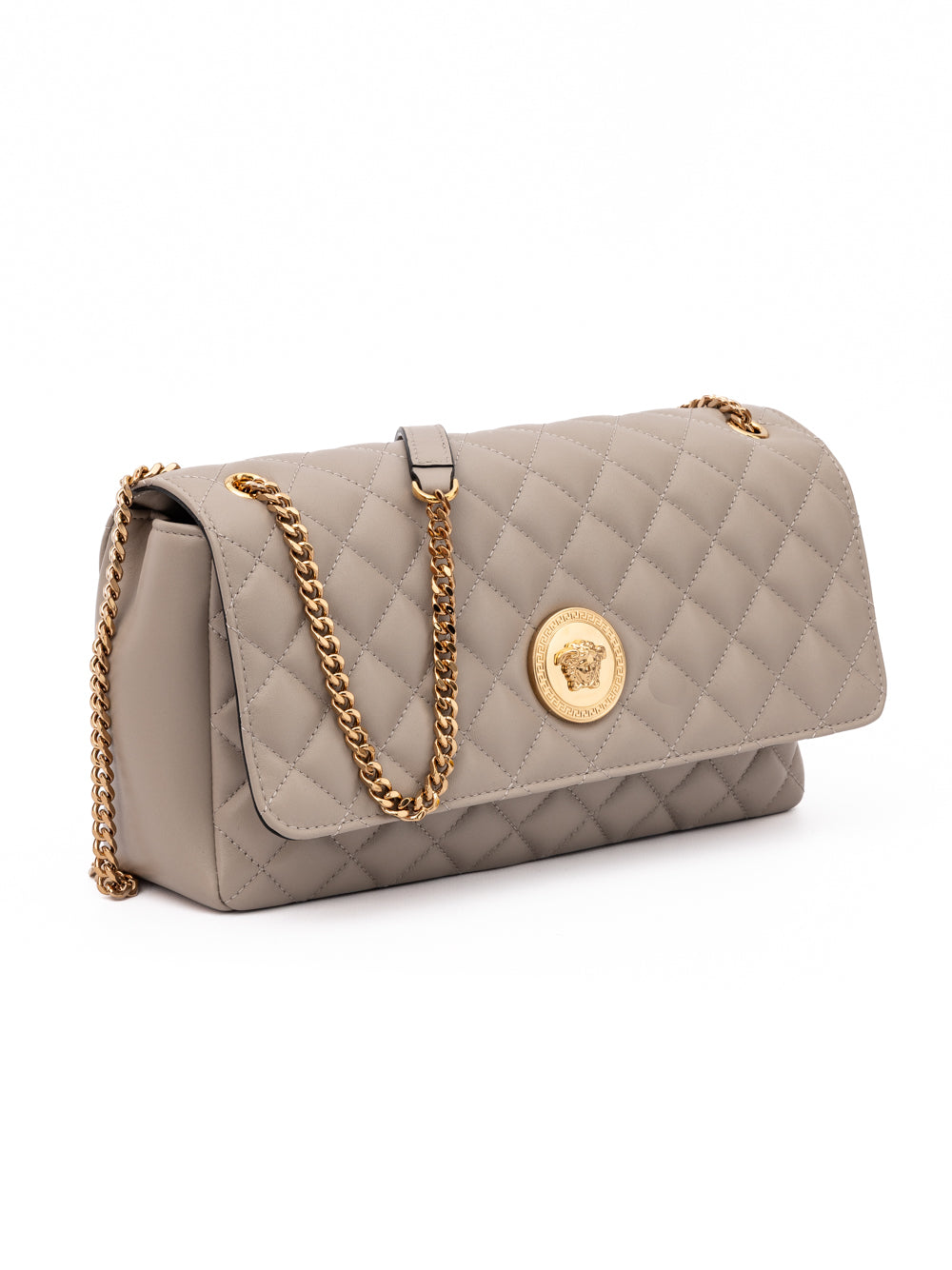 Sac à main Versace en cuir matelassé taupe avec bandoulière, style élégant et sophistiqué.