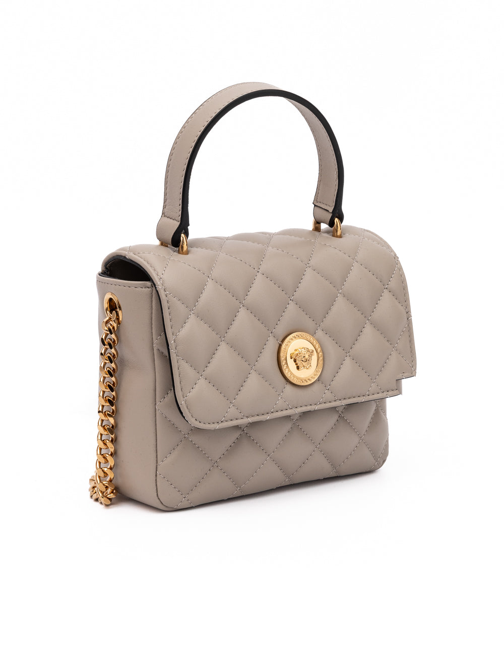 Sac à main en cuir matelassé taupe de Versace, élégant et sophistiqué, avec détails de luxe et logo emblématique.