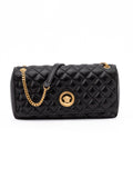 Sac à bandoulière en cuir matelassé noir de Versace, avec détails élégants, pour un style sophistiqué.