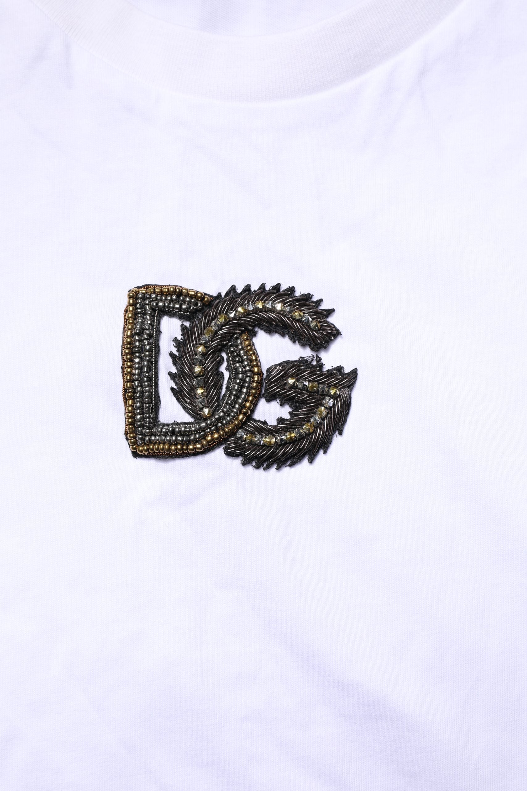 T-shirt blanc pour homme Dolce & Gabbana en coton avec broderie du logo DG visible.