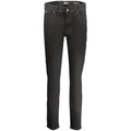 Jeans pour femmes Guess Jeans en coton noir, coupe classique, portée décontractée, visible sur la photo.