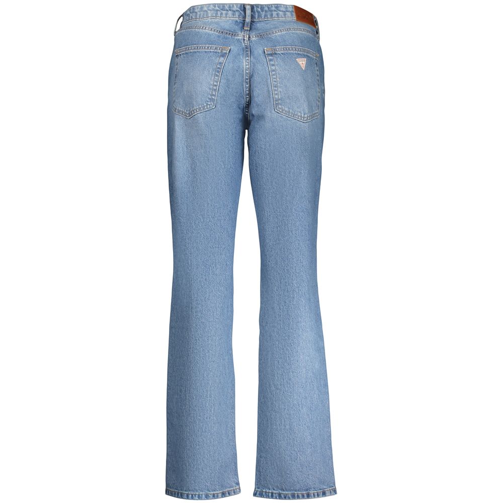 Jeans femme Guess en coton bleu azur, coupe classique, détails denim, style décontracté.