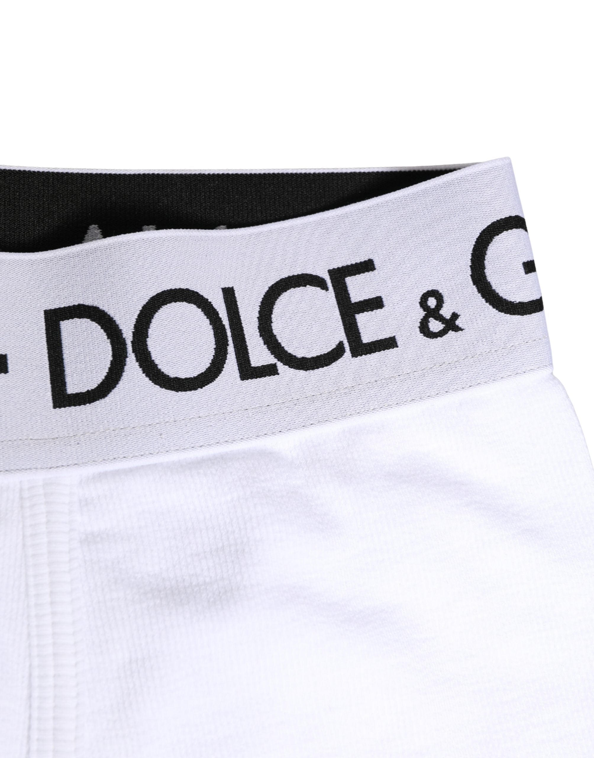 Sous-vêtements boxers réguliers Dolce & Gabbana avec ceinture logo blanche, coton blanc élégant et confortable.