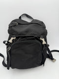 Sac à dos en nylon Prada PRADA avec logo visible, style moderne et élégant, idéal pour un usage quotidien.