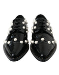 Chaussures brogue en cuir noir Dolce & Gabbana avec perles factices, élégantes et sophistiquées pour femmes.